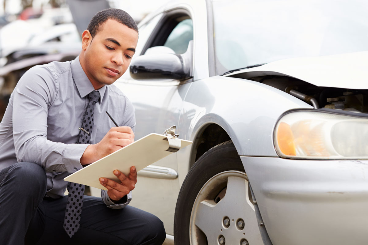 What Is The Difference Between Collision And Comprehensive Auto Insurance